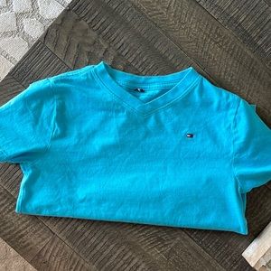 Boys Tommy Hilfiger Short Sleeve V-Neck Short size Medium (8-10)